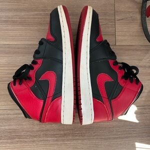 Jordan 1 Kids Blank & Red Sneakers